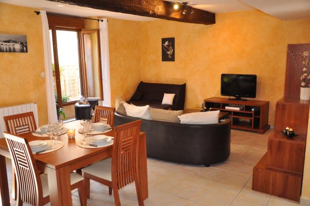 Carcassonne - Appartement coeur de ville + patio