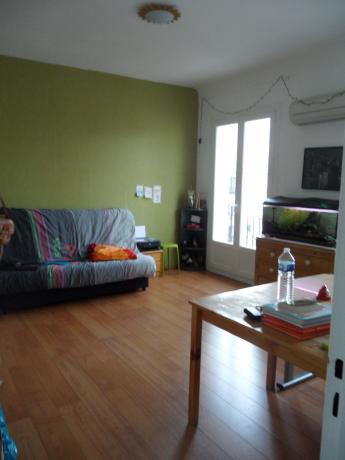 Nîmes - Studio Nîmes libre juin à fin Août