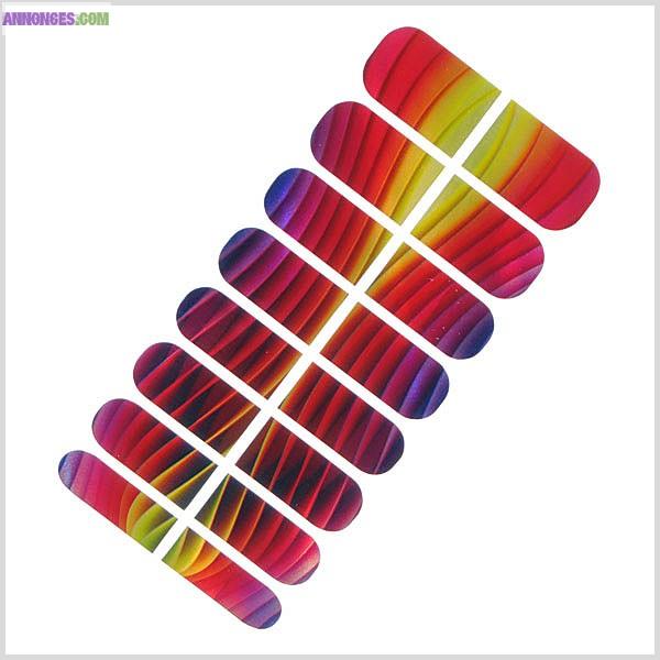 SET DE MANUCURE DESIGN - STICKERS / AUTOCOLLANTS ARC EN CIEL