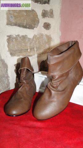 Chaussures femme : Bottines Bruno Rossi (36) NEUVES / Bottes