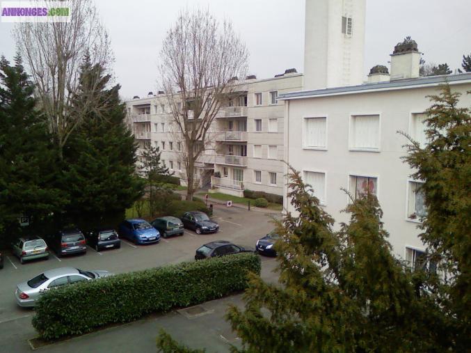 LOUE STUDETTE 15m2 à VAUCRESSON