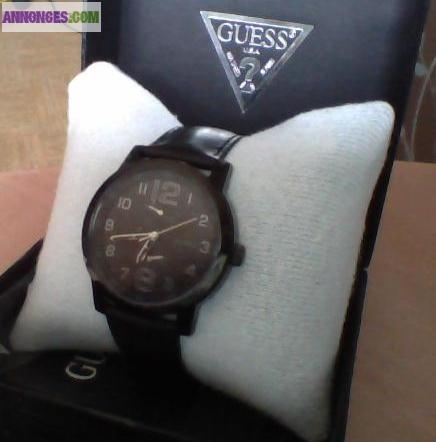 A SAISIR Montre Guess pour homme ( neuve )