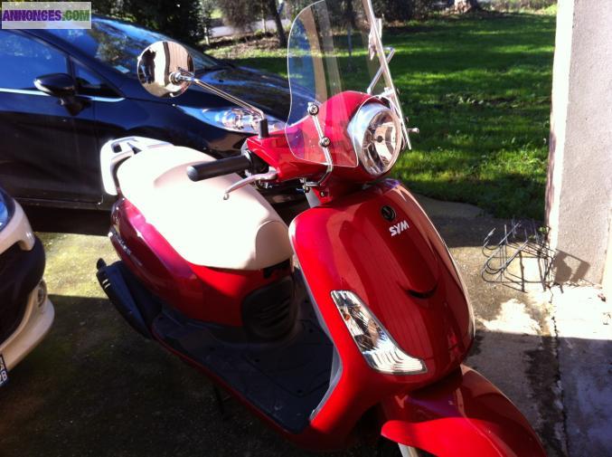 A vendre scooter 125