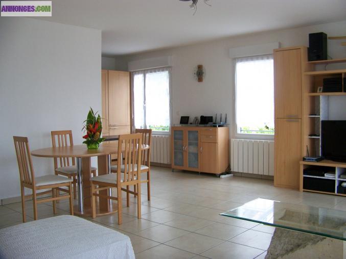 APPARTEMENT T3 80 m2 DANS RESIDENCE RECENTE VETRAZ MONTHOUX