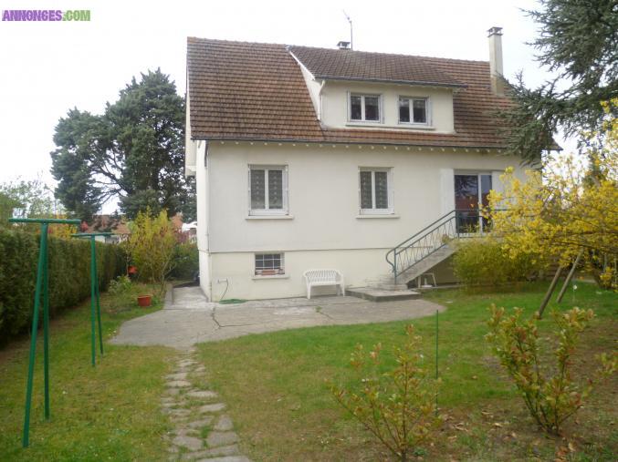 PAVILLON 89000 ST-GEORGES SUR BAULCHE