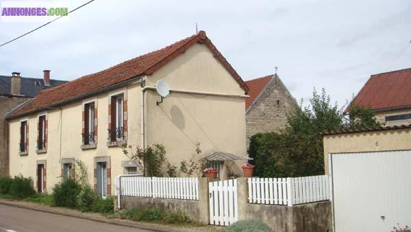 Vente Maison 4 pièces 92 m2 à JULLY 89160