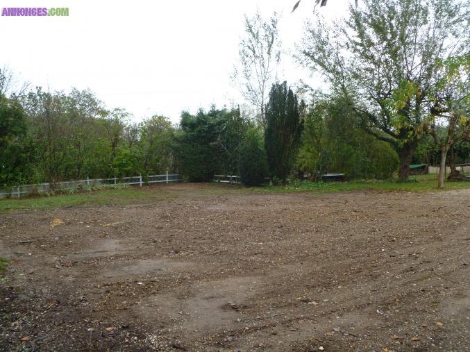 TERRAIN CONSTRUCTIBLE