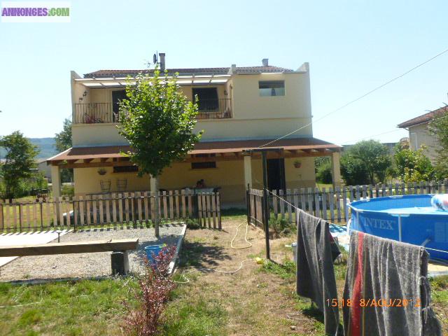 MAISON IND AVEC NBRS POSSIBILITE