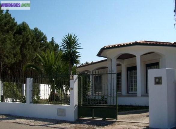 Belle maison plain-pied au Portugal