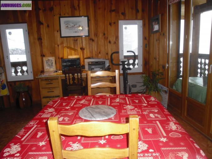 Mon chalet sympa pour nouvel an!!!