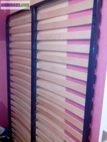 Cadre de lit + sommier + 2 chevets