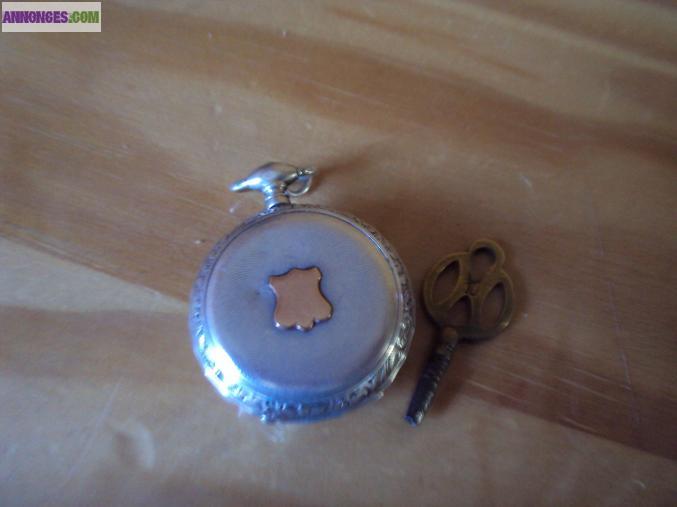 Montre à gousset de femme