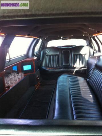 Limousine lincoln town car pour evenement