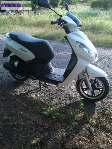 Scooter peugeot
