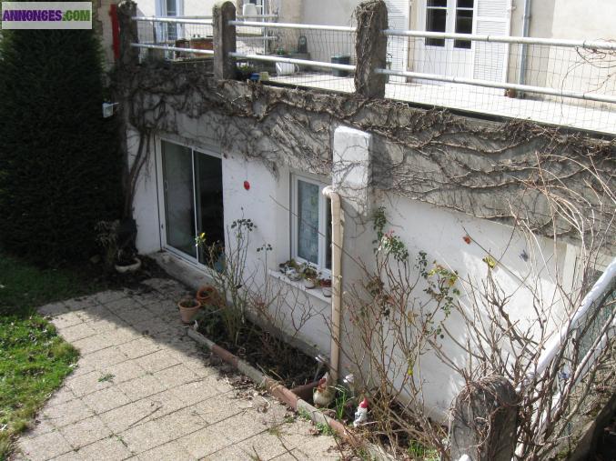MAISON T 4 AVEC JARDIN