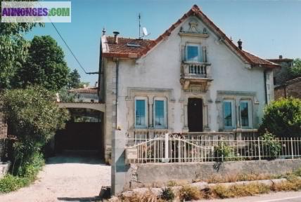 Maison extèrieur Ales - 292 000€ - 180m² - 5592