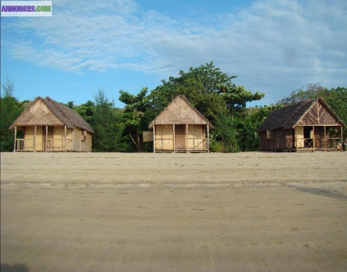 Location de 3 bungalows en bord de mer NOSY BE, Madagascar