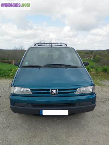 Vend 806 peugeot 2.1L