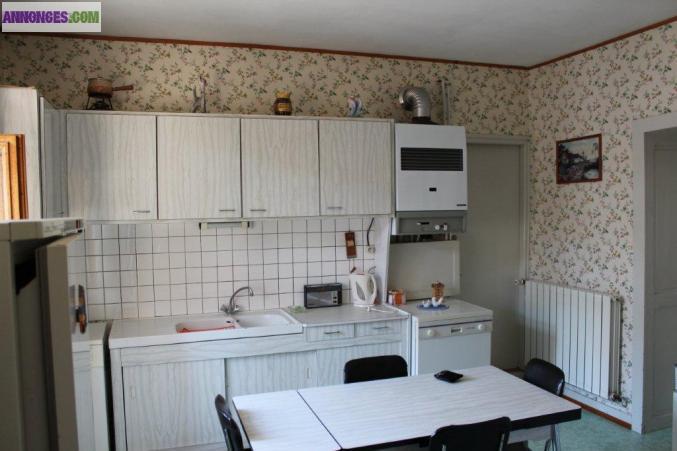 Affaire à saisir, au pied des pistes de ski