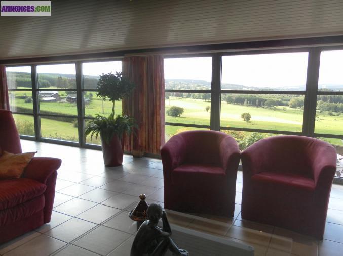 Ardenne Spacieuse maison avec vue exceptionnelle, 4 pers