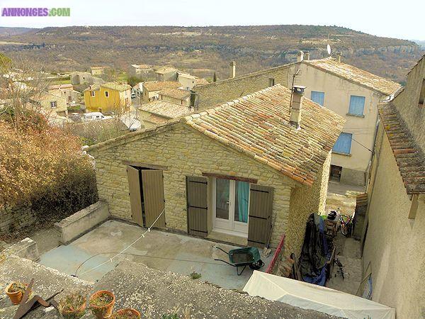 Vente maison de village avec terrasses en Provence