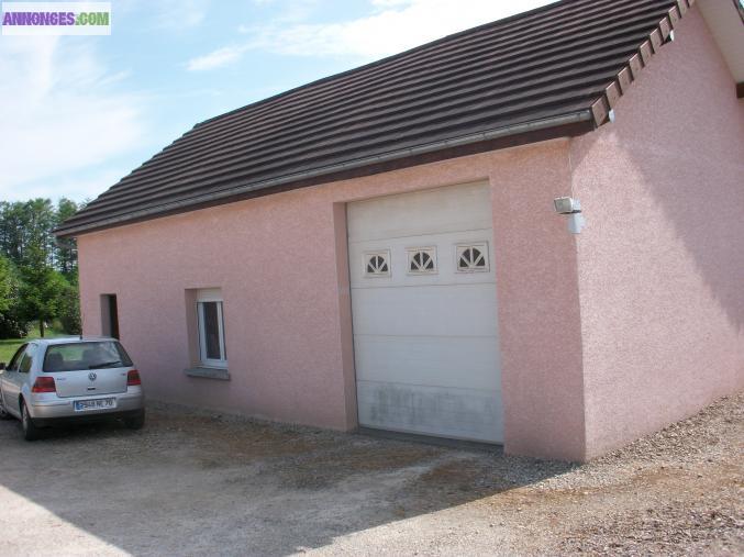 Maison haut de gamme sur 3 hectares avec etangs
