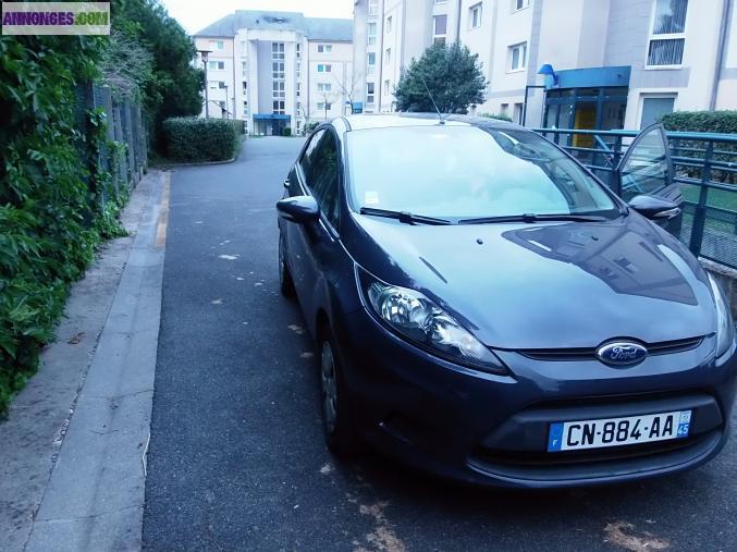 Vends Ford Fiesta 1.6 TDCi 95 FAP Trend (5p.)