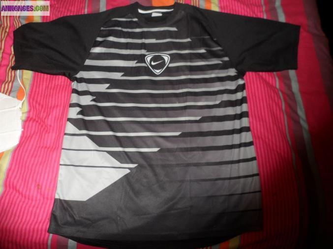 T-shirt Nike taille XL