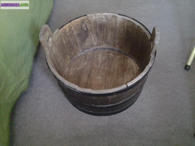 BAQUET A LINGE en bois fonce