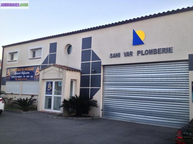 LOCAL COMMERCIAL 60m² avec GARAGE 40m²