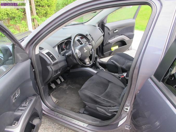 Mitsubishi Outlander 2,0 DI-D Intense