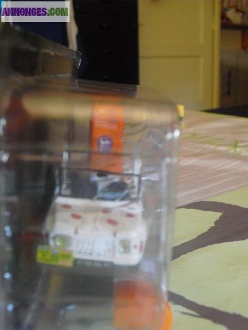 VOITURE CITROEN MEHARI CHOCOLAT POULAIN DU TOUR 1977