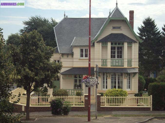 MAISON BOURGEOISE PERONNE