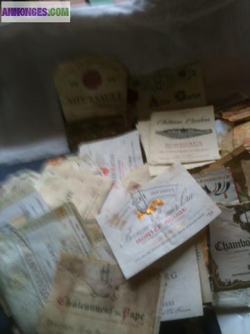 Lot étiquettes de vins