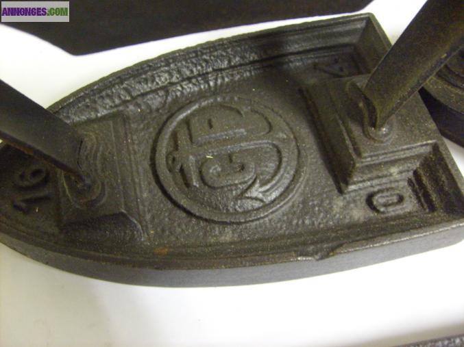 Ancien fer à repasser