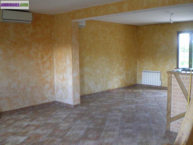 Maison dans village solognot