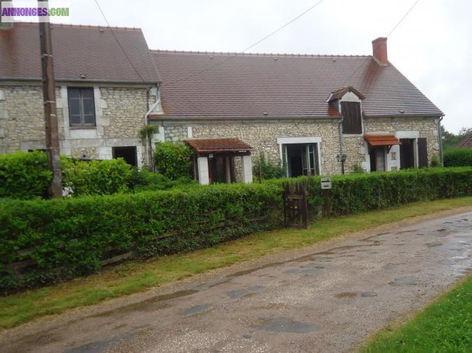 LONGERE PIERRES APPARENTES