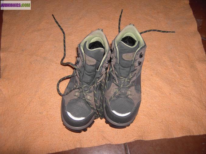 Chaussures de randonnée - Pointure 32