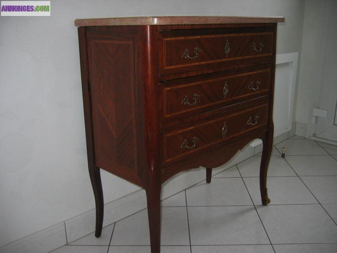 Commode Style Louis XVI