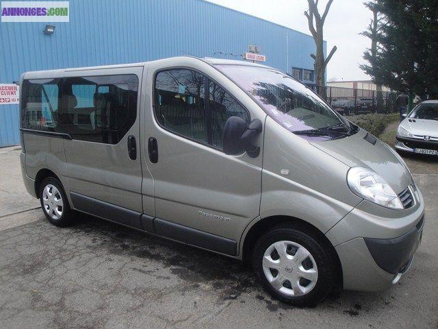 Superbe Renault Trafic ii passenger 2.0 dci 115 expression