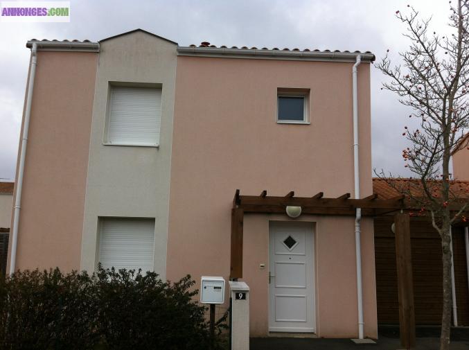 LOCATION MAISON REZE