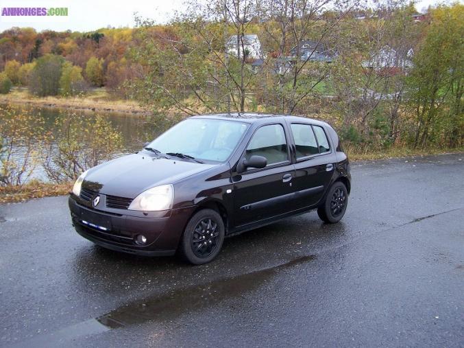 Renault CLIO - 2006 - II (2) Première main