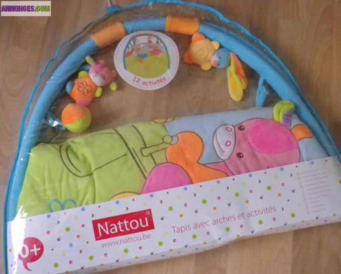 Bébé - tapis d'éveil NATTOU funny farmers - neuf
