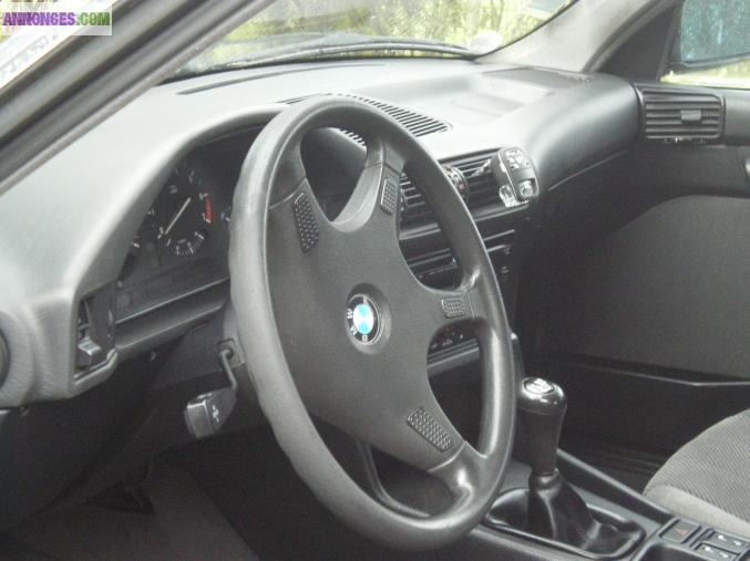 BMWW  520 I