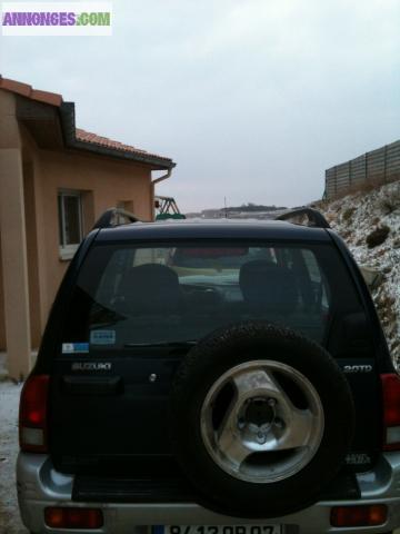 4x4 suzuki grand vitara TD luxe