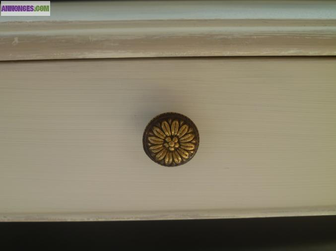 Console patinée à l'ancienne