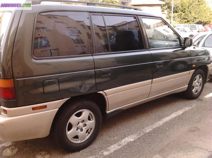 Mazda mpv 2.5L DT 7 places