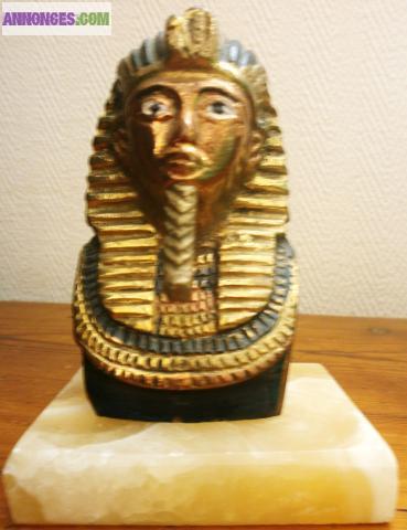 STATUE PHARAON