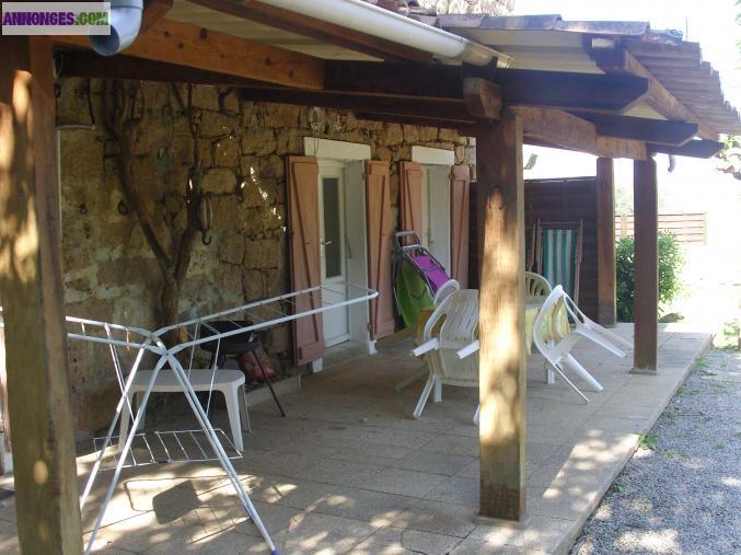 Logement meublé contre travaux divers