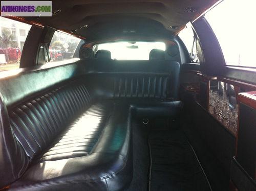 Limousine lincoln town car pour evenement